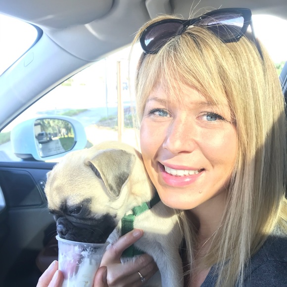 Meet your Posher, Gwen - Picture 2 of 5